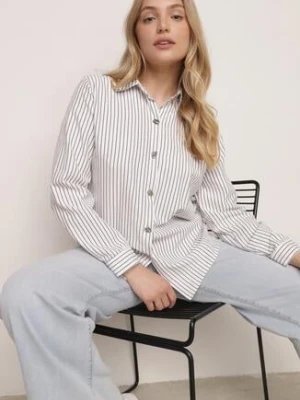 Biała Klasyczna Koszula z Bawełną w Paski Zapinana na Ozdobne Guziki Doriareida romee's
