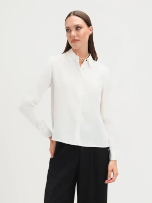Biała koszula z biżuteryjnymi guzikami Top Secret