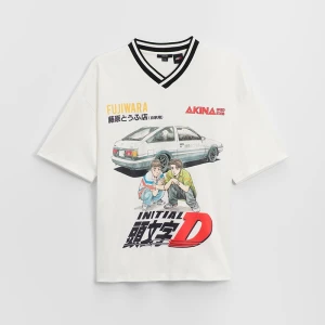 Biała koszulka z nadrukiem Initial D House