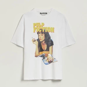 Biała koszulka z nadrukiem Pulp Fiction House