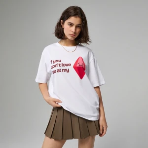 Biała koszulka z nadrukiem The Sims House