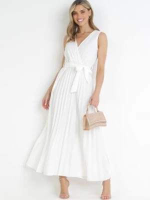 Biała Plisowana Sukienka Maxi z Gumką w Pasie i Materiałowym Paskiem Biak