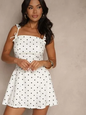Biała Rozkloszowana Sukienka Vices w Kropki na Ramiączkach z Gorsetowym Wiązaniem Sarione