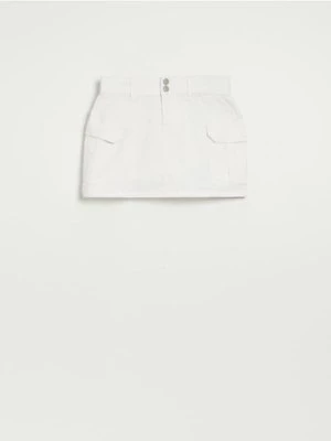 Biała spódnica mini z kieszeniami cargo House