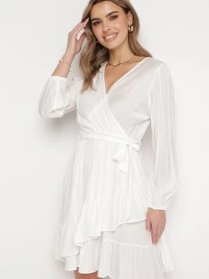 Biała Sukienka Midi z Kopertowym Dekoltem i Materiałowym Paskiem Jomera rosa