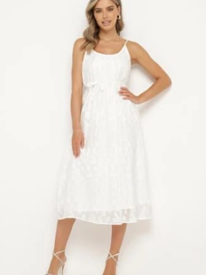 Biała Sukienka na Regulowanych Ramiączkach Ozdobiona Cyrkoniami z Materiałowym Paskiem Selolia elsa.m by may