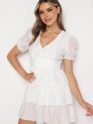 Biała Sukienka o Rozkloszowanym Kroju z Bufiastymi Rękawami i Falbankami Elfea
