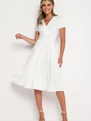 Biała Taliowana Sukienka z Dekoltem na Zakładkę Quimadea by swan