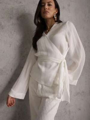 Biała Wiskozowa Bluzka z Kopertowym Dekoltem i Wiązaniem z Boku Velarila retro & icone