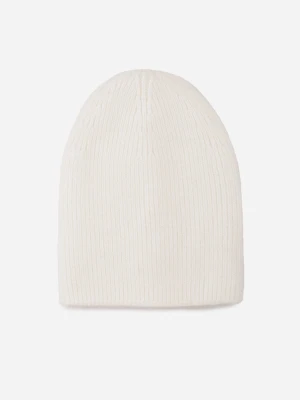 Biała Wiskozowa Czapka w Klasycznym Stylu Beanie z Podwójną Warstwą Dzianiny Debnat Versoli