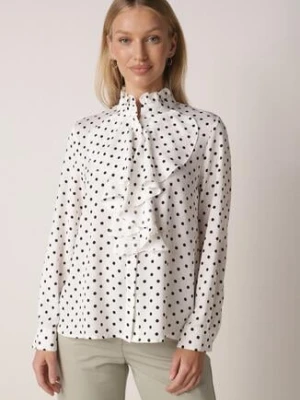 Biała Wiskozowa Koszula w Kropki ze Stójką z Ozdobnymi Falbanami Isamene