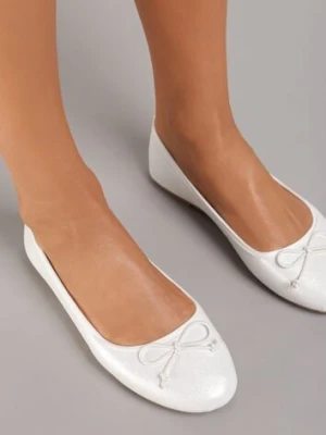 Białe Balerinki Nospe