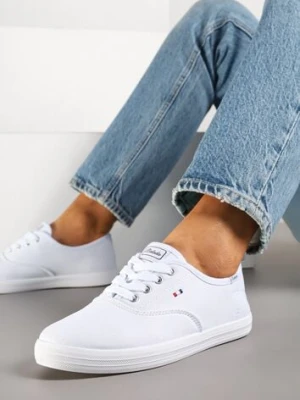 Białe Basicowe Tenisówki Vices Hallriva ballada