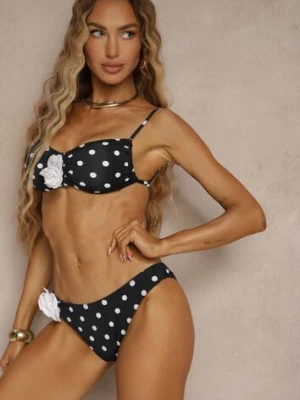 Białe Bikini w Grochy z Kwiatowymi Aplikacjami Biustonosz i Figi Loritia