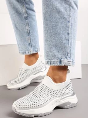 Białe Buty Sportowe w Cyrkonie na Grubej Podeszwie Coneta