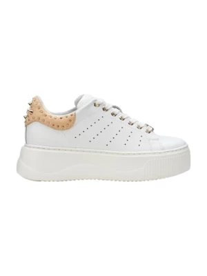 Białe/Karmelowe Skórzane Sneakersy z Złotymi Nitami Cult