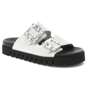 Klapki damskie Chebello, skórzane plecione z ozdobnymi klamrami na grubej podeszwie profilowane, białe, S390-4688