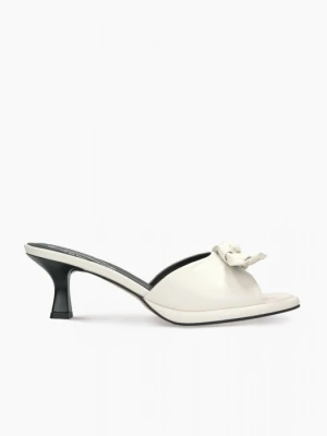 Białe klapki damskie 7mil