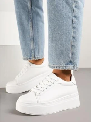 Białe Klasyczne Sneakersy na Grubej Podeszwie Tosirra via giulia