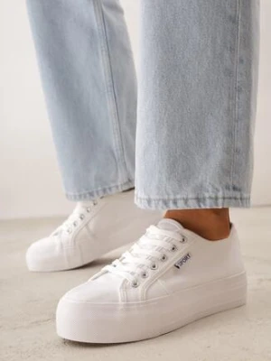 Białe Klasyczne Trampki VICES w Stylu Basic Riovanna