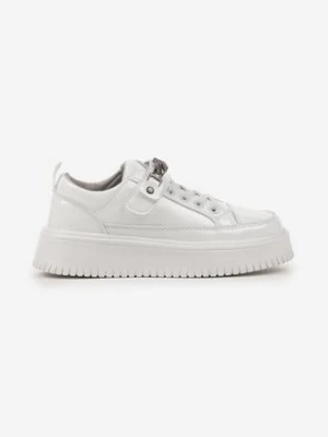 Białe Lakierowane Buty Sportowe Sneakersy ze Skórzaną Wkładką Lavresia