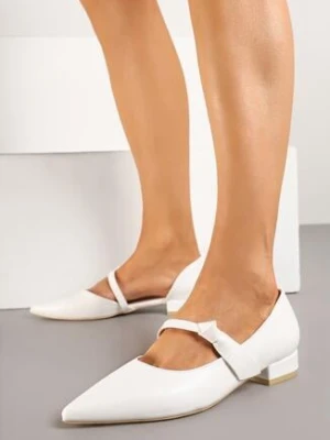 Białe Płaskie Czółenka Vices ze Skórzaną Wkładką Ozdobione Supełkiem Liliarie