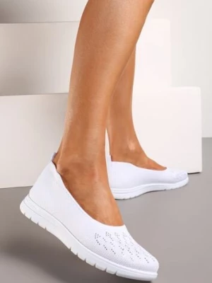 Zdjęcie produktu Białe Płaskie Tenisówki Zdobione Cyrkoniami Lomadia