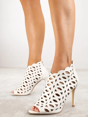 Białe Sandały Botki Vices na Szpilce z Ażurową Cholewką Natirna