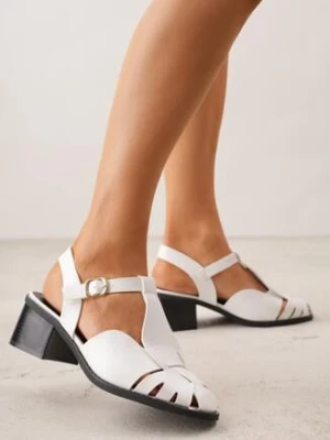 Białe Sandały na Obcasie z Ozdobnymi Paskami Aglaosa c'm paris