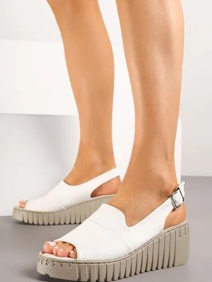 Białe Sandały na Tłoczonym Koturnie Vices Reaveline