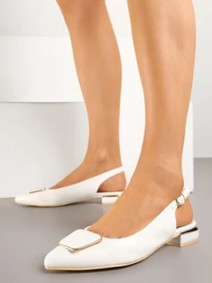 Białe Sandały Vices Ozdobione Geometryczną Aplikacją Wiolavia