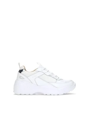 Białe sneakersy damskie Kazar