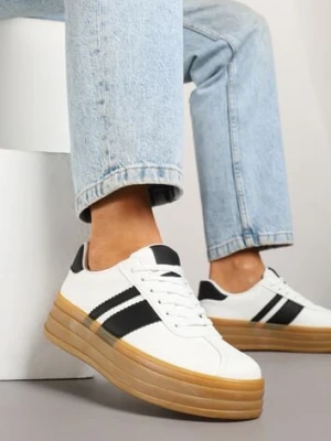 Białe Sneakersy Kultowe Tenisówki z Ozdobnymi Paskami Vandell