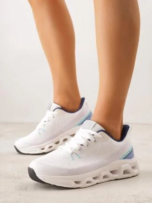 Białe Buty Sportowe na Grubej Geometrycznej Podeszwie Alexusa