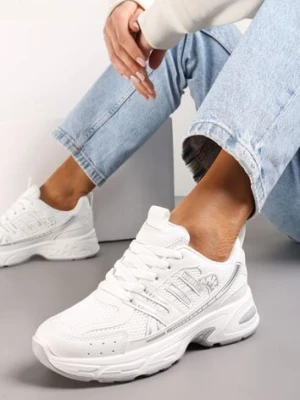 Białe Sneakersy na Grubej Podeszwie Ozdobione Przeszyciami Linarei