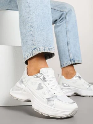 Białe Sneakersy na Grubej Podeszwie Ozdobione Sercem Pilana romanciaga