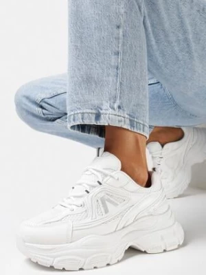 Białe Sneakersy na Grubej Podeszwie z Metalicznymi Wstawkami i Siateczką Aterim