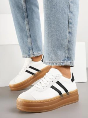 Białe Sneakersy na Grubej Podeszwie z Ozdobnym Wzorem Felimala