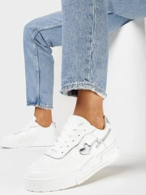 Zdjęcie produktu Białe Sneakersy na Grubej Podeszwie z Ozdobnymi Wstawkami i Sercem Wellesa