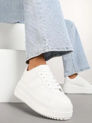 Białe Sneakersy na Grubej Podeszwie z Perforacją Eleadrelle