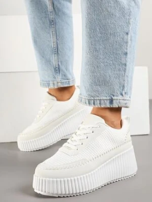 Białe Sneakersy na Grubej Podeszwie z Tłoczeniami Zdobione Przeszyciami Falinia ideal