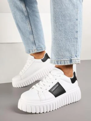 Białe Sneakersy na Grubej Podeszwie z Tłoczeniem i Ozdobnym Pasem Eleazira