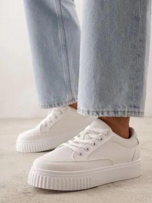 Białe Sneakersy na Grubej Podeszwie z Tłoczeniem Larviona ballada