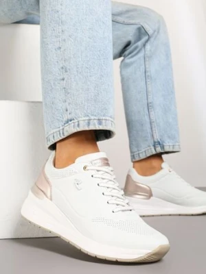 Białe Sneakersy na Koturnie Zdobione Tłoczeniami i Aplikacją Marovea