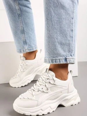 Białe Sneakersy na Masywnej Podeszwie z Siateczkowym Wstawkami i Ozdobnymi Sznurówkami Ollavia