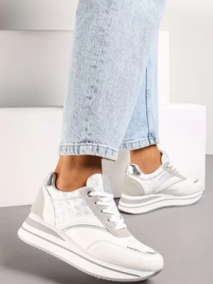 Białe Sneakersy na Platformie z Metaliczną Wstawką Kariel