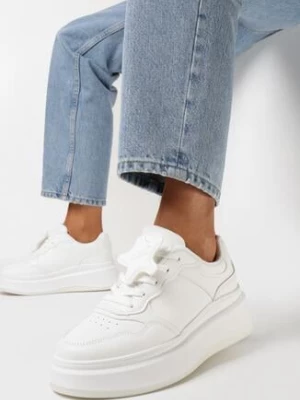 Białe Sneakersy na Platformie z Odpinaną Gwiazdką na Sznurówkach Olrua