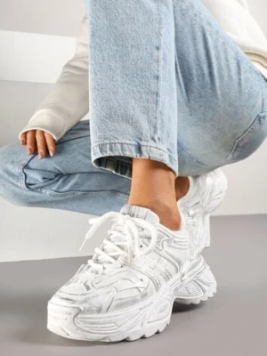Białe Sneakersy na Platformie z Tłoczonym Wzorem Larrisna seastar