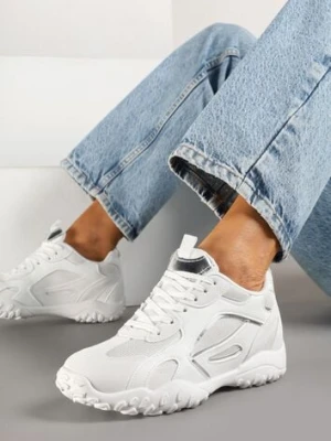 Białe Sneakersy Ozdobione Tłoczoną Cholewką Pillitha