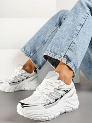 Białe Sneakersy Streetwearowe na Tłoczonej Platformie Tertewia